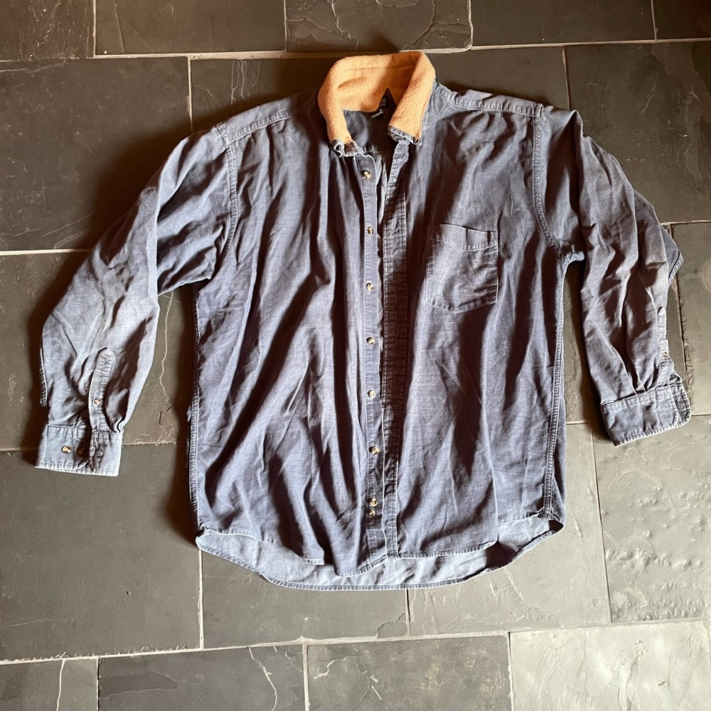 Denver hayes button down with sherpa collar.